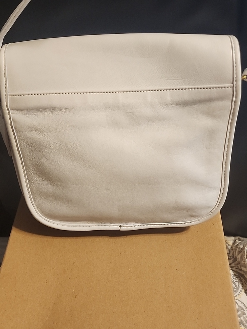 Coach Vintage Leather Purse - Picture 2 of 12